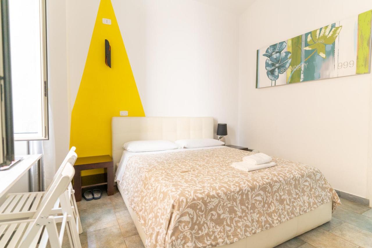 Romafullhouse Guesthouse Exteriér fotografie